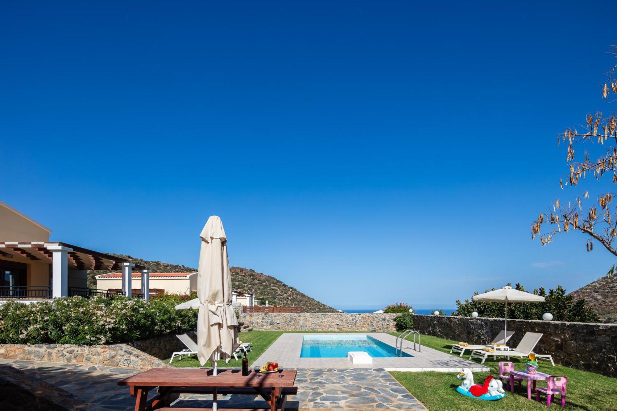 Bali  Real Dream Villas, Cretan Gems With Seaviews, By Thinkvilla מראה חיצוני תמונה