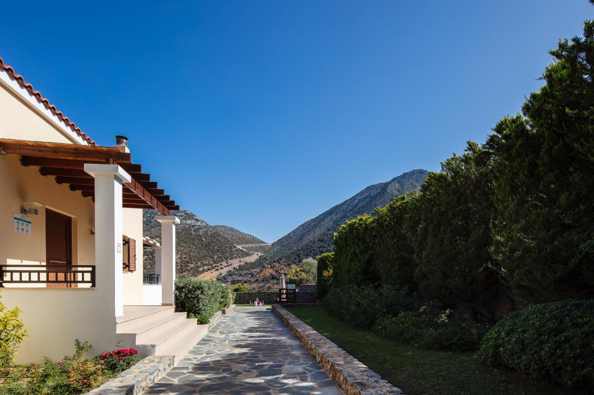 Bali  Real Dream Villas, Cretan Gems With Seaviews, By Thinkvilla מראה חיצוני תמונה
