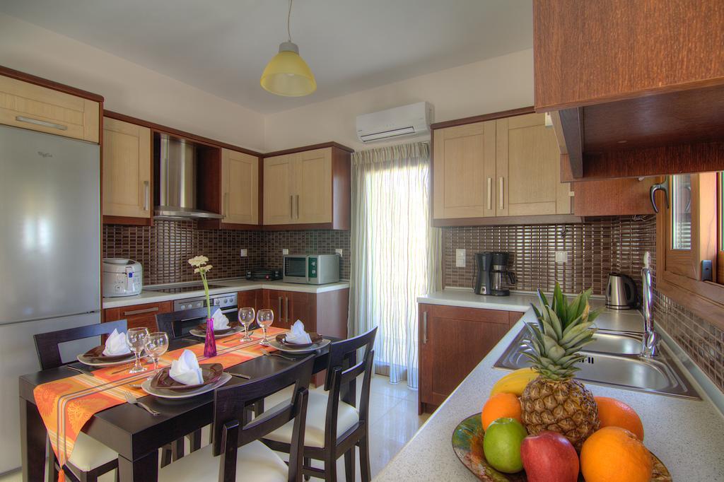 Bali  Real Dream Villas, Cretan Gems With Seaviews, By Thinkvilla מראה חיצוני תמונה